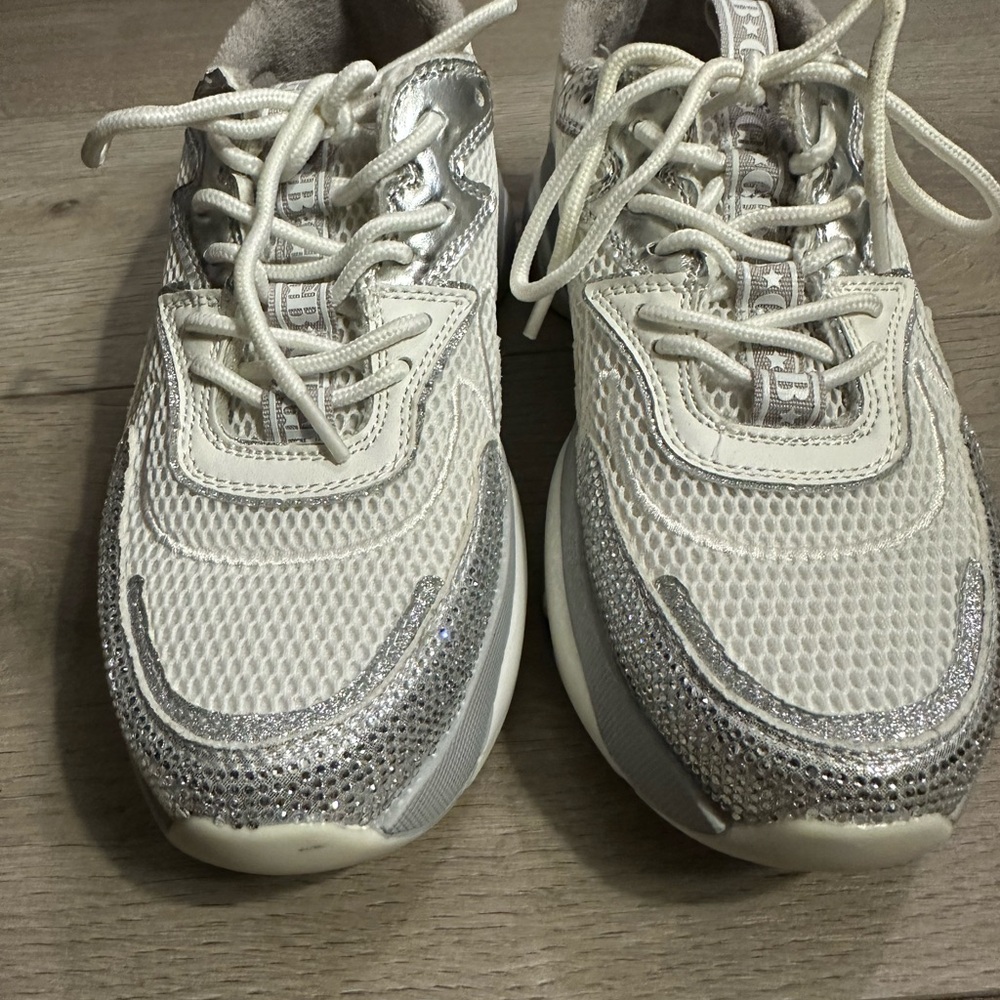 GIANI BERNINI SNEAKERS WITH BLING - Picture 2 of 6